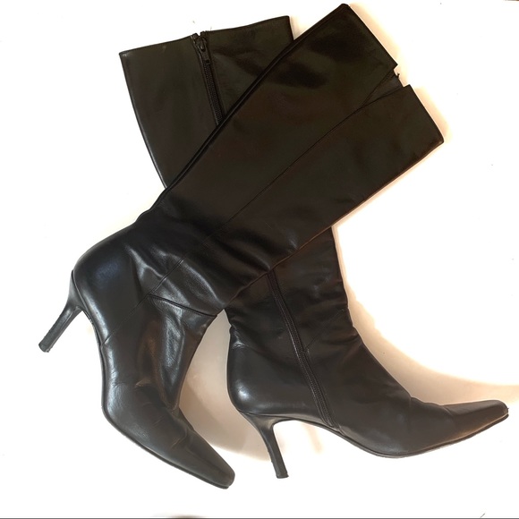 Stuart Weitzman Shoes - Stuart Wietzman Knee High Black Leather Boots